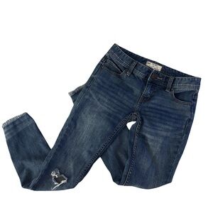 Free People Skinny Jeans Distressed 24
